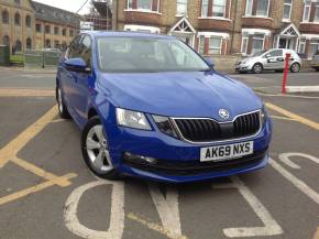 SKODA OCTAVIA 2019 (69) at Hollis Motors Dover