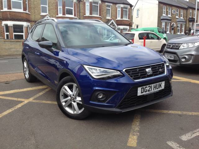 SEAT Arona 1.0 TSI 110 FR [EZ] 5dr DSG Hatchback Petrol Blue