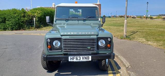 2013 Land Rover Defender Hard Top TDCi [2.2]