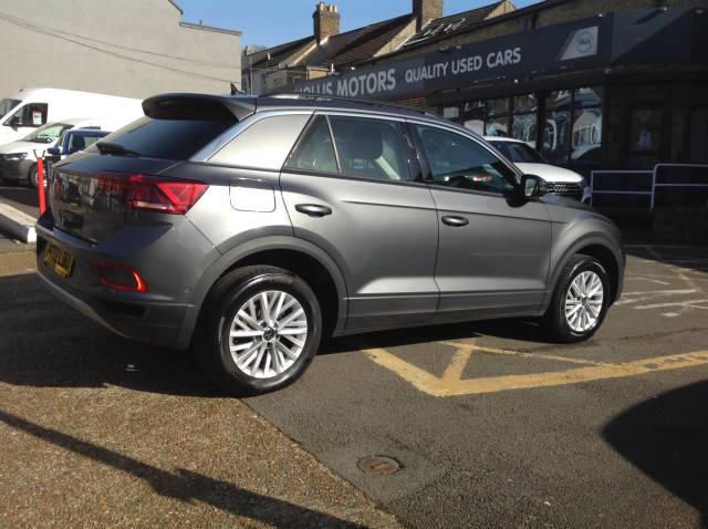 2022 Volkswagen T-Roc 1.5 TSI Life 5dr DSG