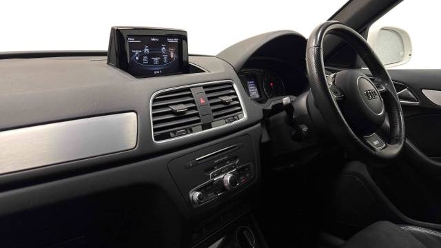 2018 Audi Q3 1.4T FSI S Line Edition 5dr