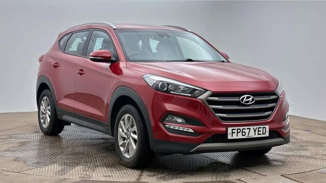 Hyundai TUCSON 1.6 GDi Blue Drive SE Nav 5dr 2WD Estate Petrol Red
